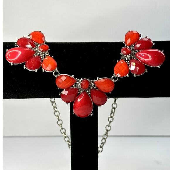 EUC New York & Company Red and Silver Statement Necklace Evening Cocktail Party - Picture 2 of 8